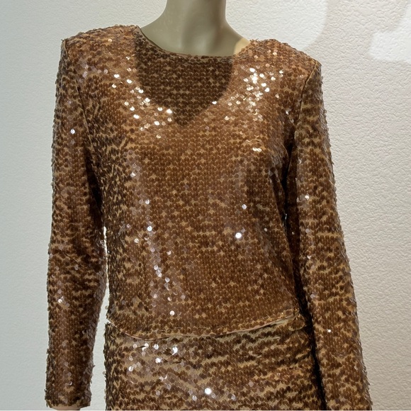 Nude sequin matching long sleeve and skirt set - Picture 1 of 7